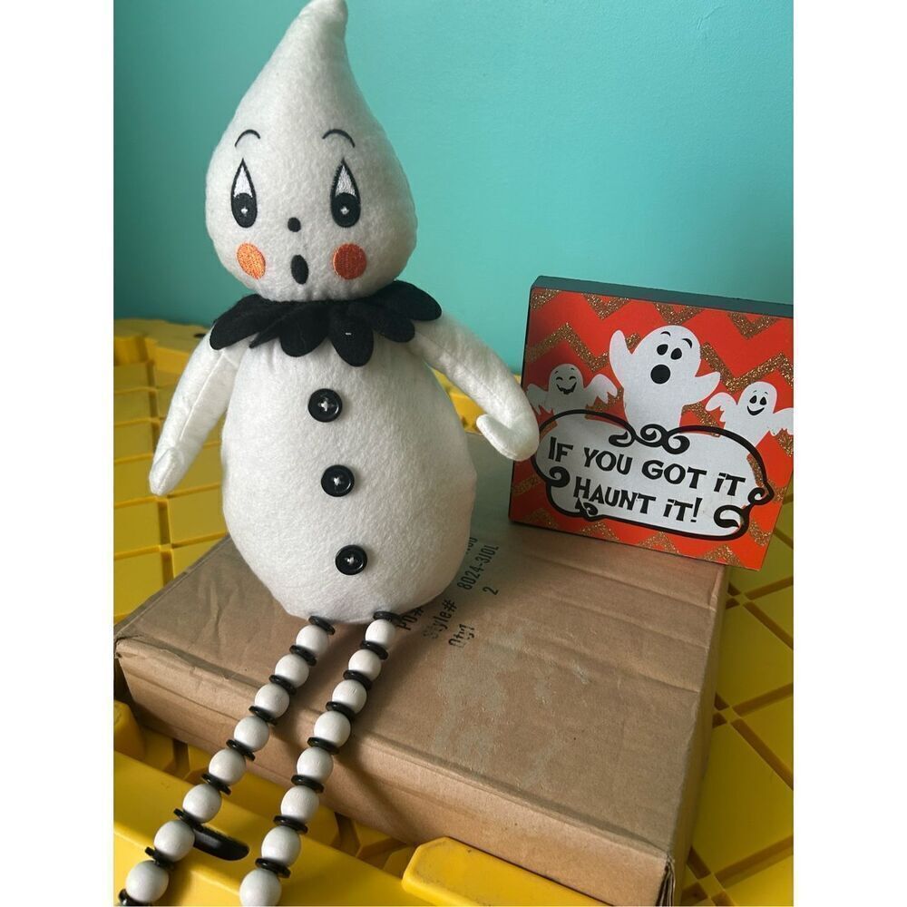 Plush Halloween Shelf Sitter 3 Asst